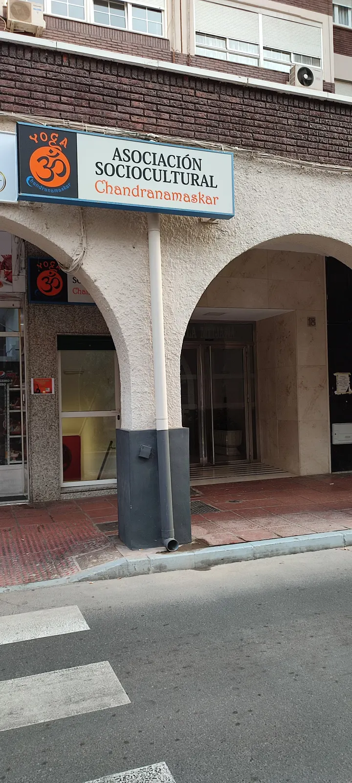 YOGA SANKAR — Yoga en Oliveros, Almería