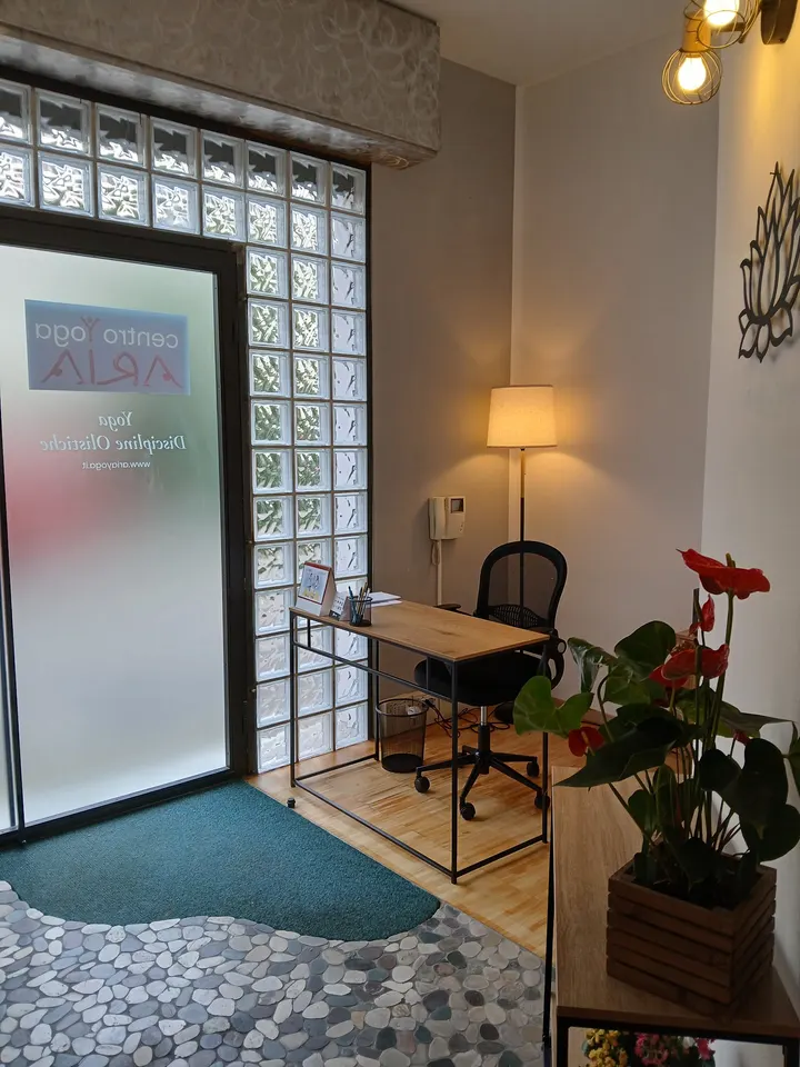 Aria Yoga Bologna: Home — yoga-studio a Due Madonne, Bologna — 3