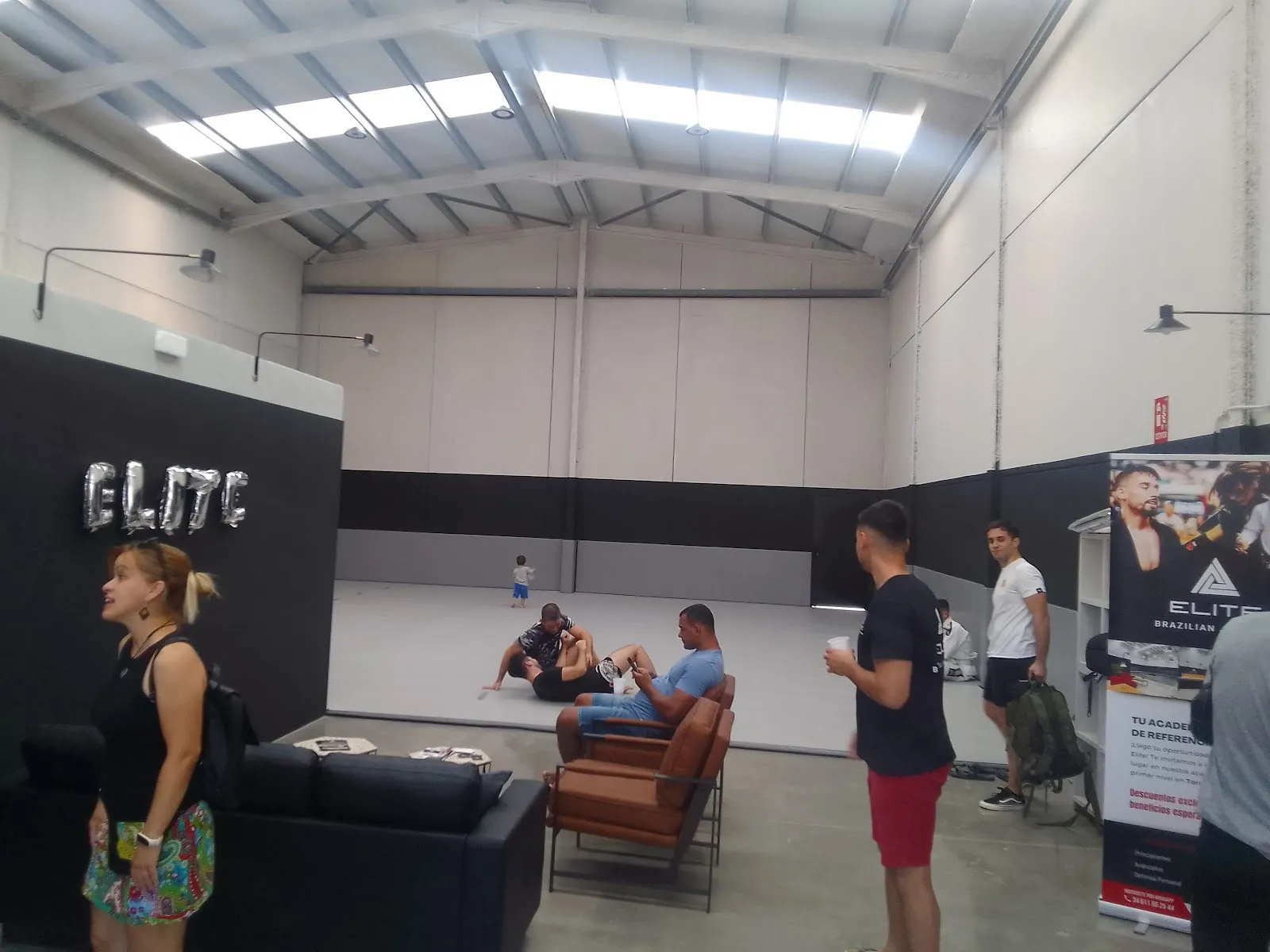 Elite Brazilian Jiu Jitsu — artes marciales-studio en Torrent — 5