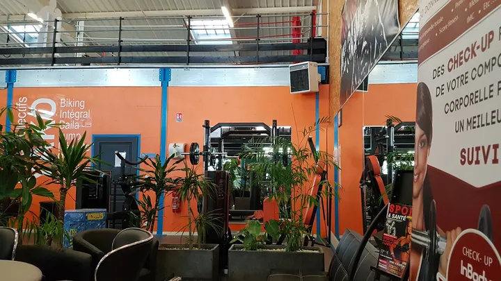 Fitness Maiche — salle de fitness-studio à Maîche — 3