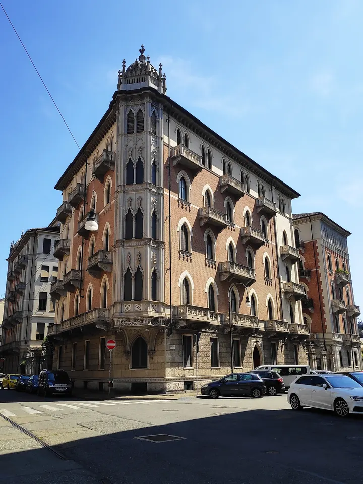 IL CENTRO — Meditazione a Crocetta, Torino