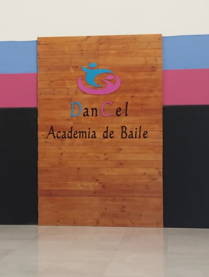 Academia de baile DanCel — Baile en Santa Juliana, Armilla