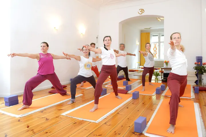 Triyoga Akademie Urvasi Leone — Yoga in Friedenau, Berlin