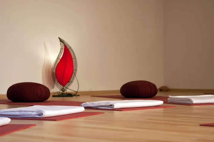 Jyotimayas Yogaraum — Yoga in Geismar, Göttingen