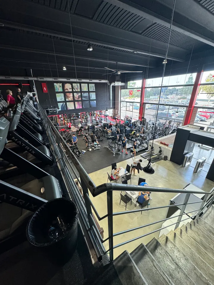 Cr7 Fitness Gandía — estudio de fitness-studio en Gandia — 5