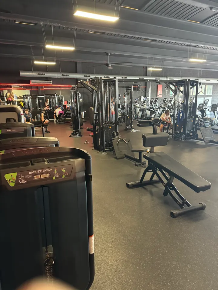 Cr7 Fitness Gandía — Estudio de fitness en el Raval, Gandia