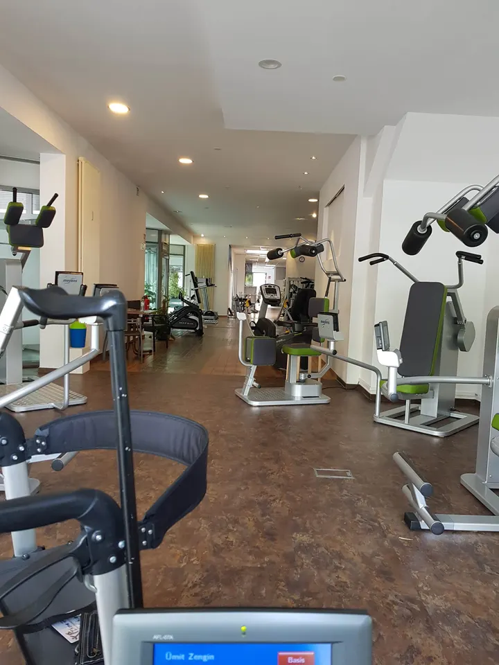 Thera-Fit Thera-Fit — fitnessstudio in Wilhelmshaven — 3