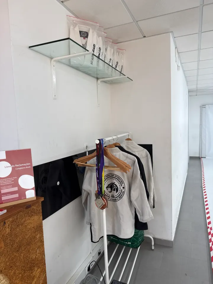 Academia 21 — Ginásio em Queluz