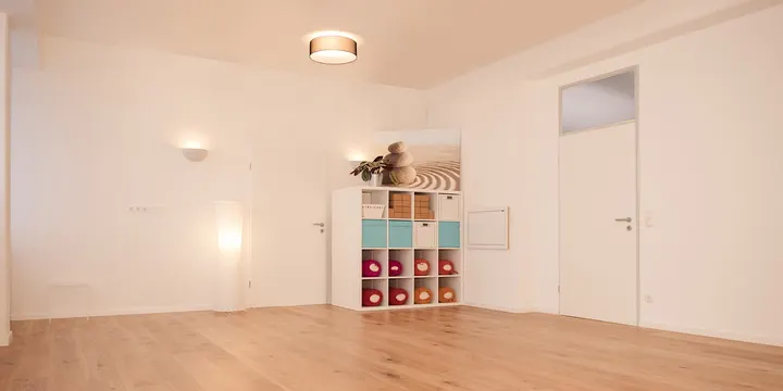 Yoga Meditation & More — yoga-studio in München — 3