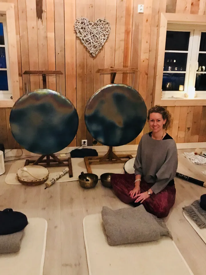 Moonsol Yoga Rebeka Holmes-Farmen — yoga-studio i Tønsberg — 3