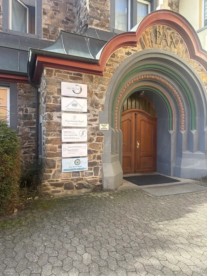 Mine Bayca-Gegin — reformer pilates-studio in Lahnstein — 3