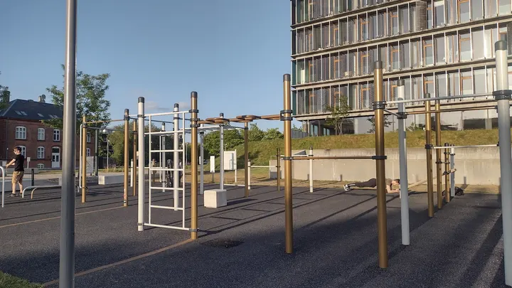 Calisthenics park Frederiksberg — træningsstudio i København — 3