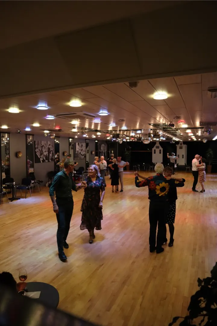 V.O.F. Vida Studio's Zevenaar — dans-studio in Bergvrede, Zevenaar — 2