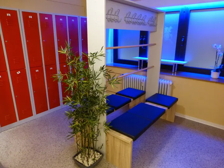 Qilin Sauna — Recovery in Hauptbahnhof, Saarbrücken
