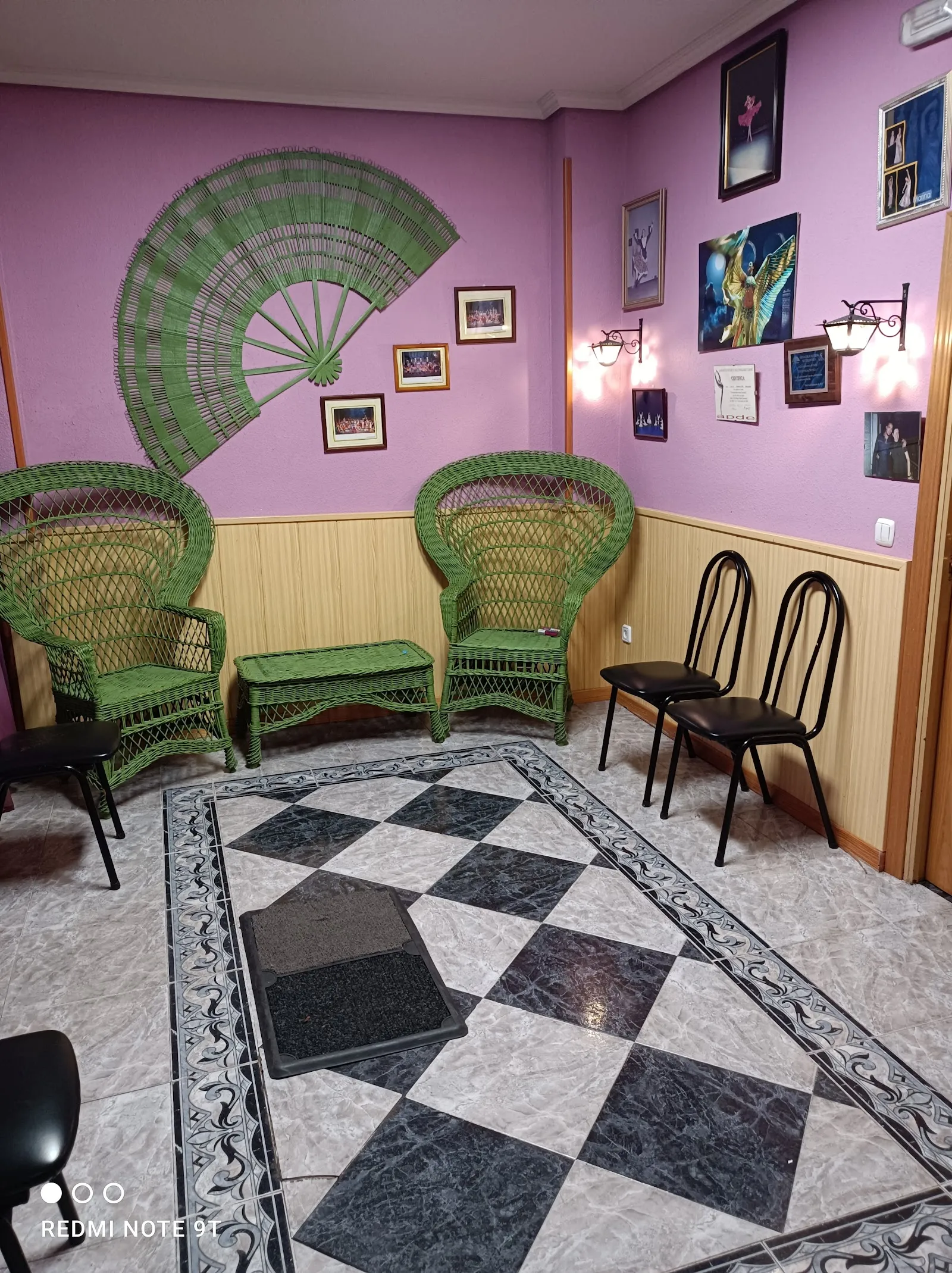 Escuela de Danza y Guitarra Estudios Ortega — baile-studio en Getafe — 2