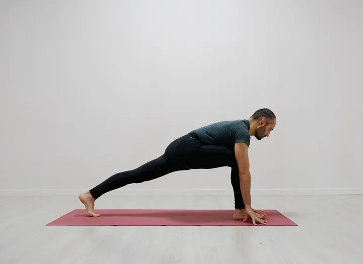 Centro de Yoga, Meditación y Mindfulness en Alcalá de Henares | Eduardo Solarte — yoga-studio i El Chorrillo, Alcalá de Henares