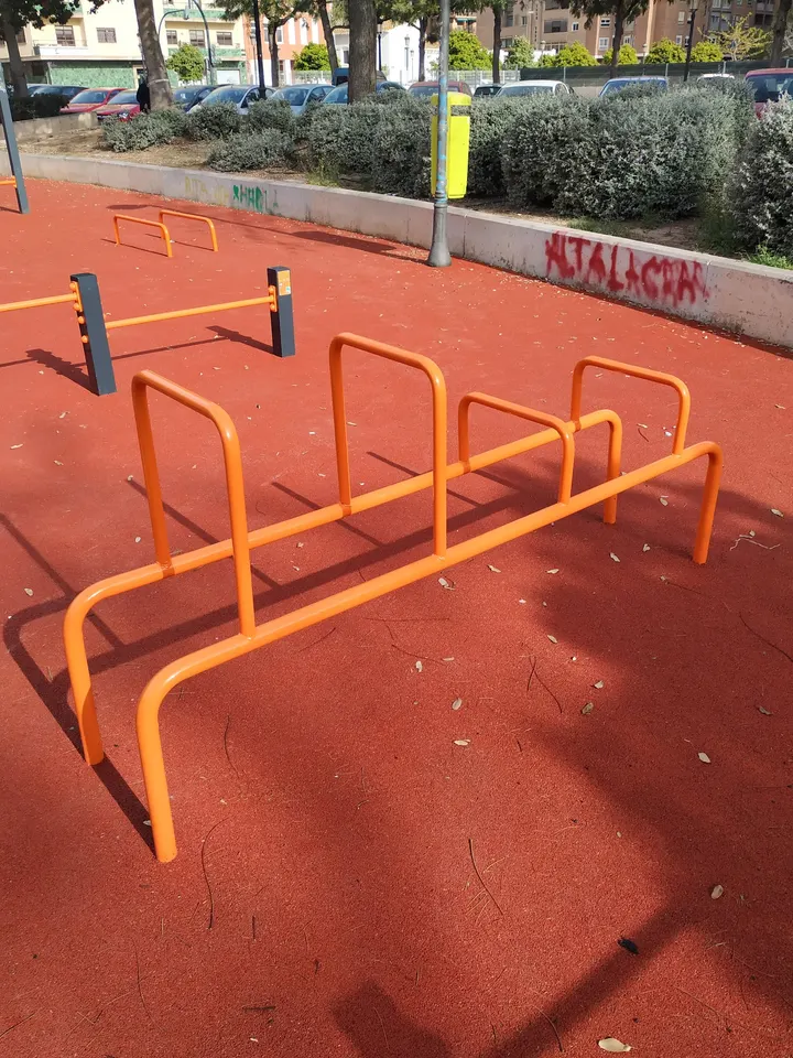 Zona fitness y calistenia Morvedre — estudio de fitness-studio en Valencia — 5