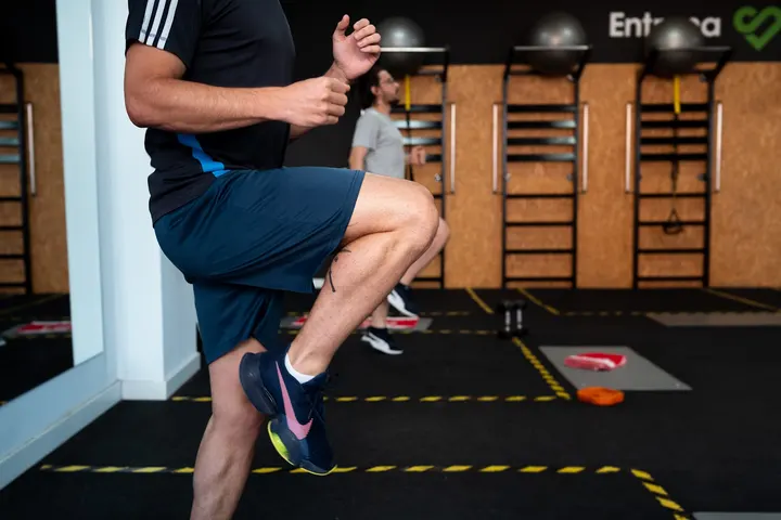 Sano Los Remedios — entrenamiento personal-studio en Los Remedios, Sevilla — 2