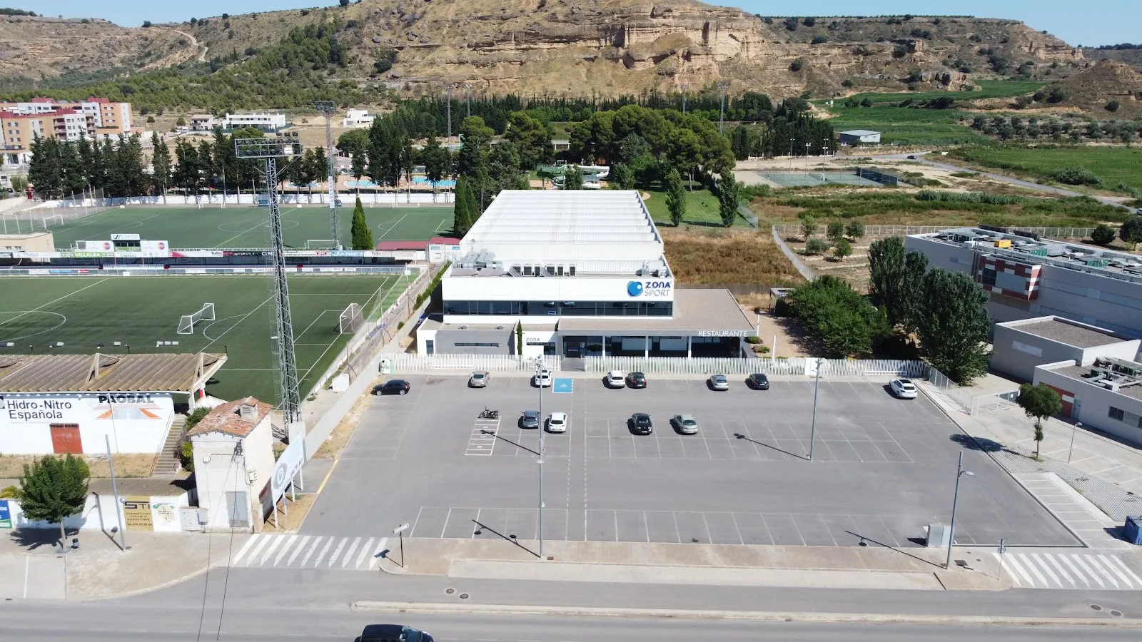 Zona Sport - Gym And Paddle In Monzón — estudio de fitness-studio en Monzón — 3