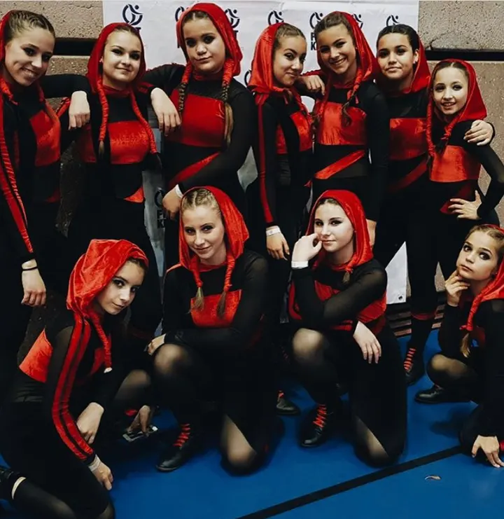 ESCUELA DE DANZA SONIA NAVARRO — baile-studio en Barcelona — 5