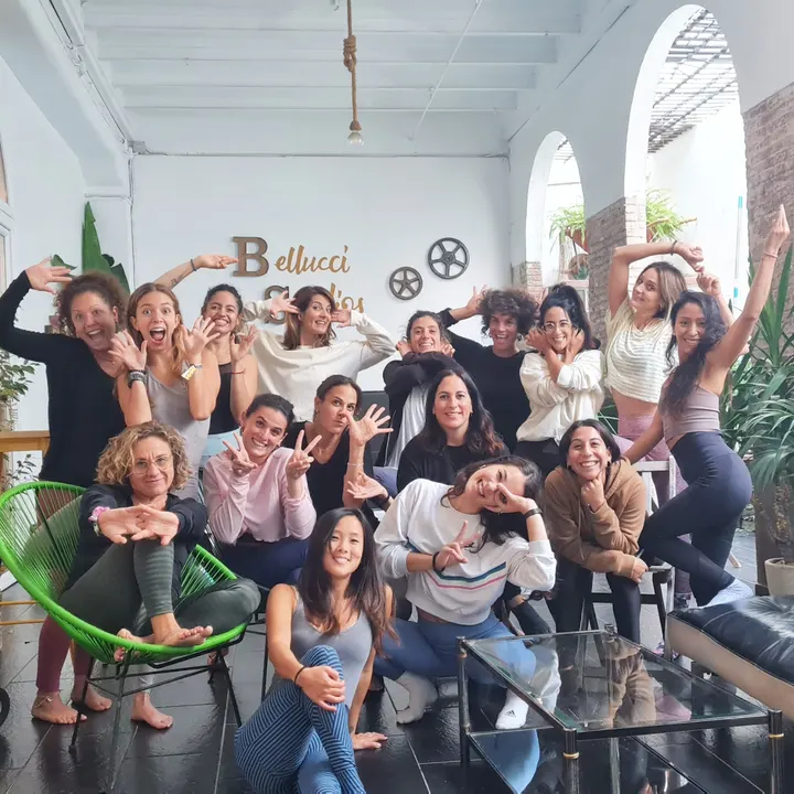 Acroyoga y Yoga Barcelona — yoga-studio en Barcelona — 4