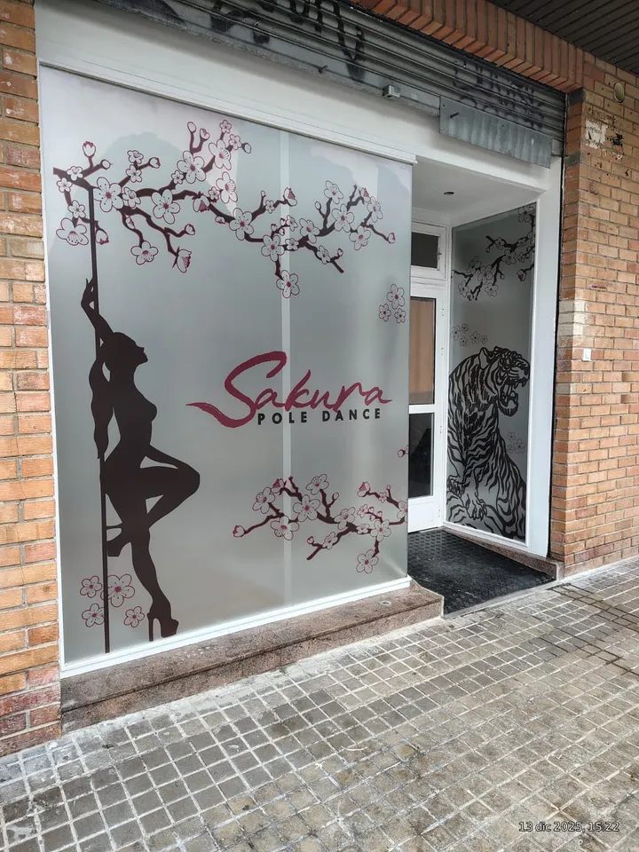 SAKURA POLE DANCE — estudio de fitness-studio en Ciutat Jardí, Valencia — 3