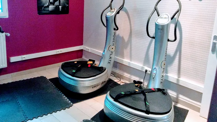 Technovibes Power Plate Institut — Salle de fitness à Saint-François, Saint-Étienne