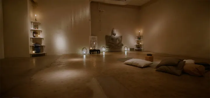 Ester Adèle — yoga-studio i Södermalm, Stockholm