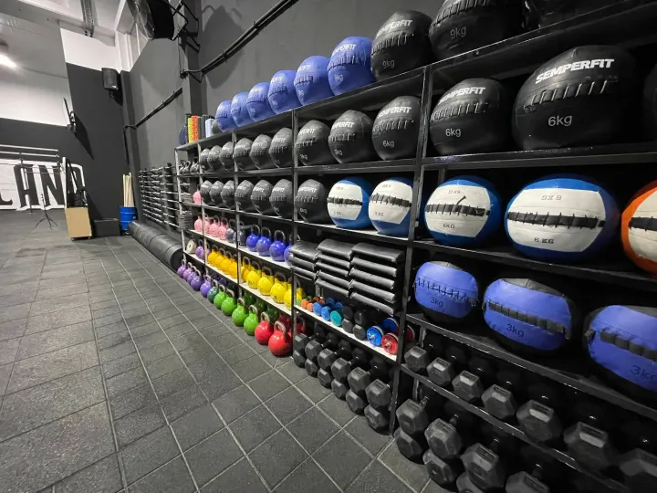 Neverland Fitness Community — crossfit-studio em Venda Nova, Lisboa — 3