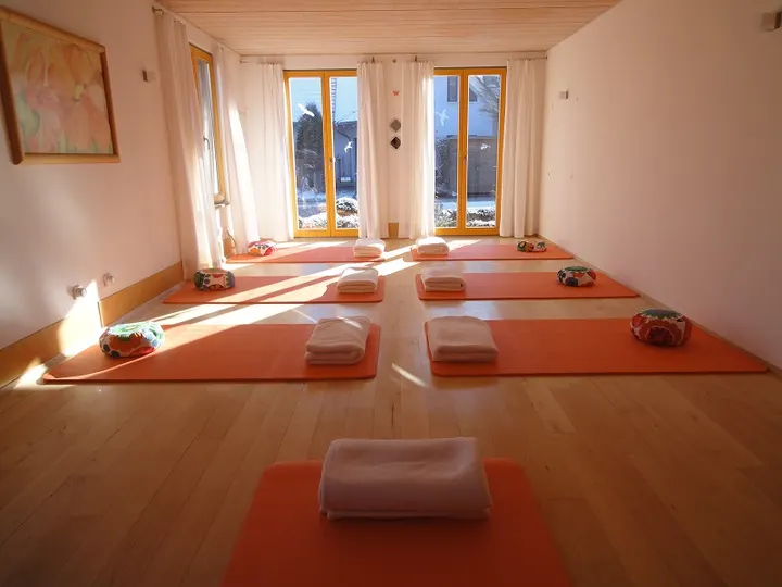 Yoga im Holzhaus Diana Brändle — yoga-studio in Südost, Ingolstadt — 2