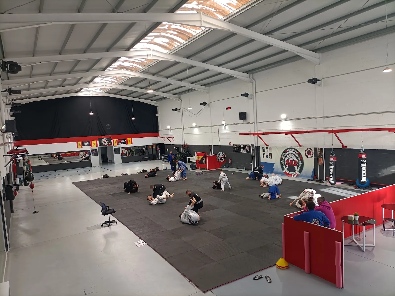 Flow Rolling — bjj-studio en Cuarte de Huerva — 2