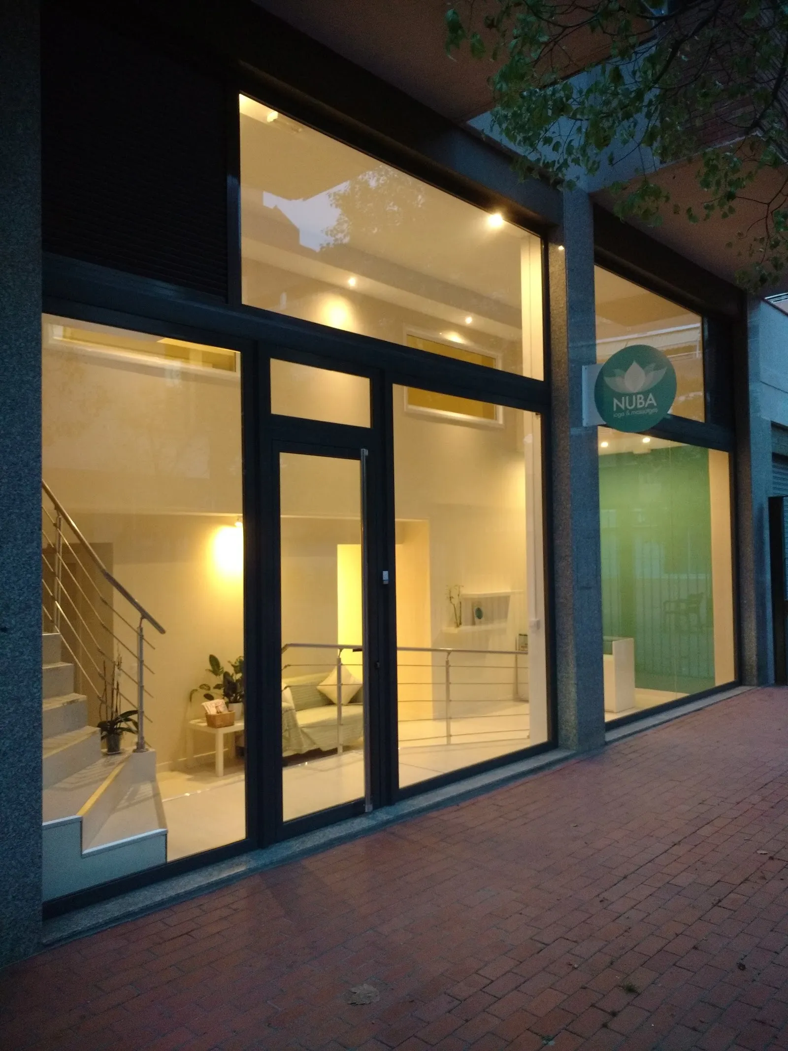 Centre Nuba - Centro De Bienestar Movimiento — yoga-studio en L'Hospitalet de Llobregat — 4