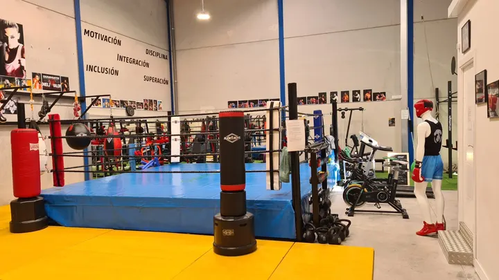 Escuela Deportiva Neli Valor — boxeo-studio en Mocejón — 2