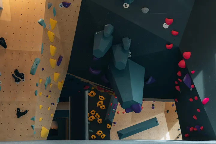 ELEMENT Boulders Kassel — Bouldern in Nord (Holland), Kassel