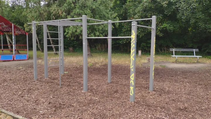 Calisthenics Park — calisthenics-studio in Lankwitz, Berlin — 2