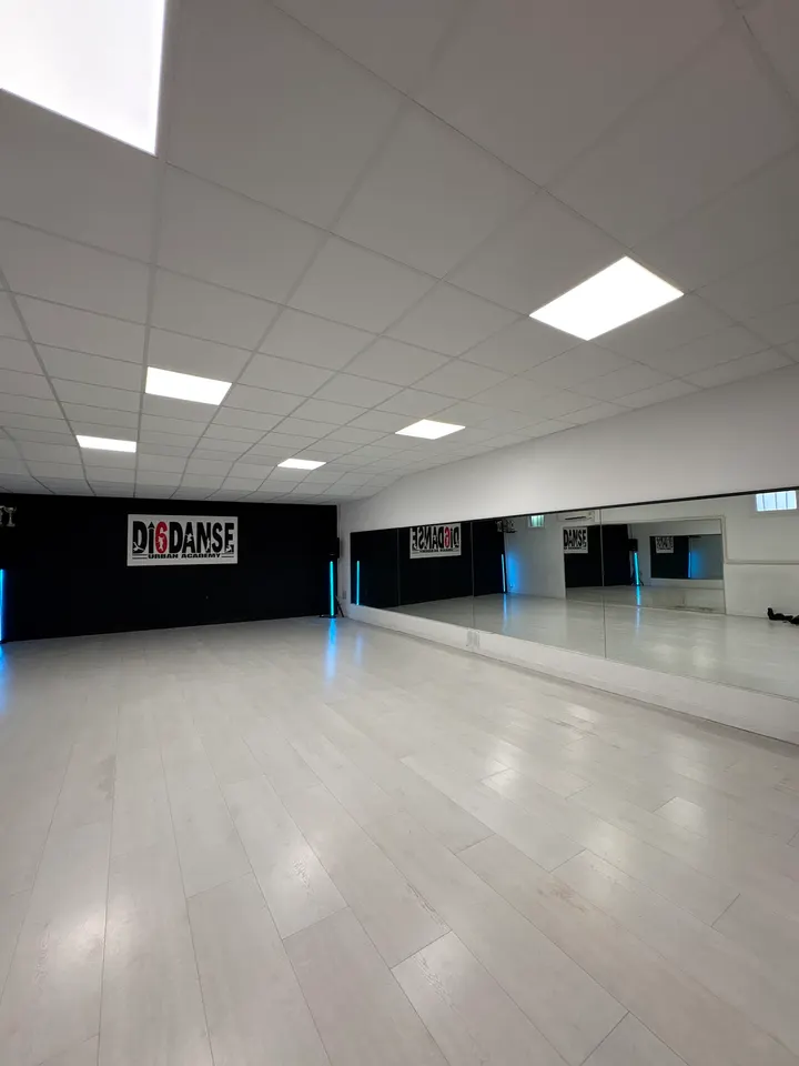 Di6danse — danse-studio à 5e Arrondissement, Marseille — 3