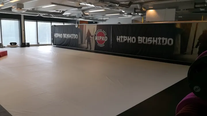 Hipko Itis - Helsinki — voimaharjoittelu-studio – Itäkeskus, Helsinki — 2