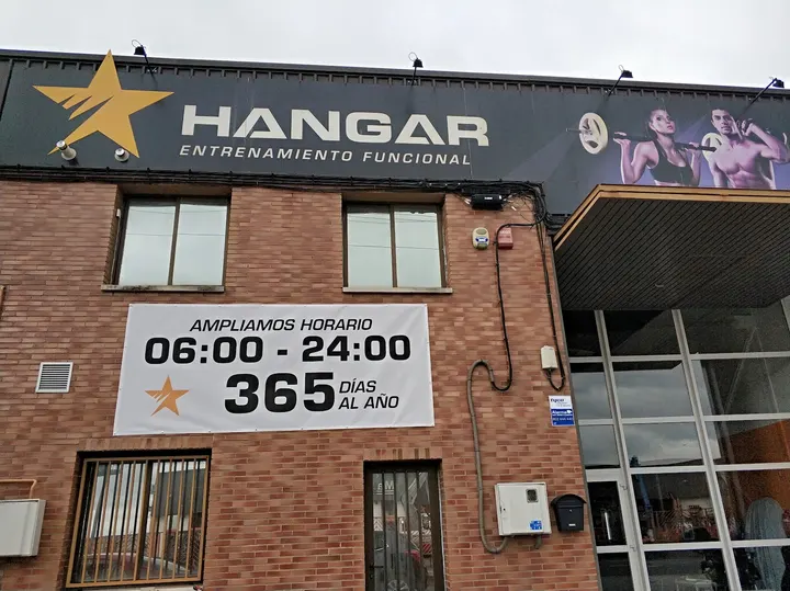Hangar, Entrenamiento Funcional. Gimnasio PowerLifting — fuerza-studio en Varea, Logroño — 2