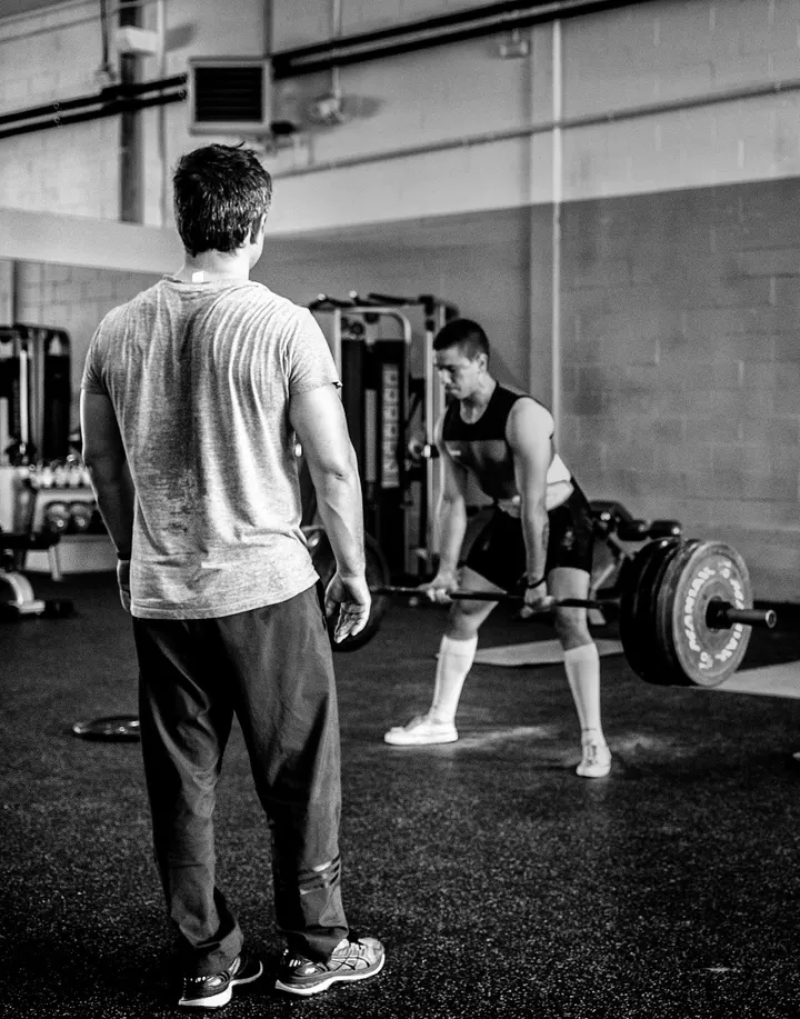 Hangar, Entrenamiento Funcional. Gimnasio PowerLifting — fuerza-studio en Varea, Logroño — 3