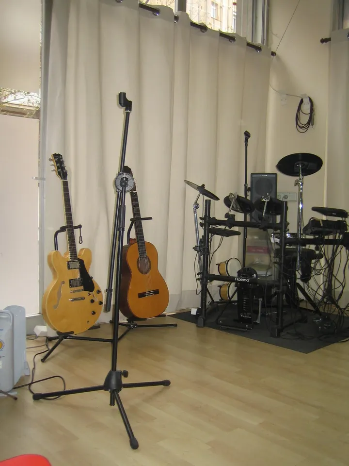 ESCOLA ESCLAT — baile-studio en les Corts, Barcelona — 2