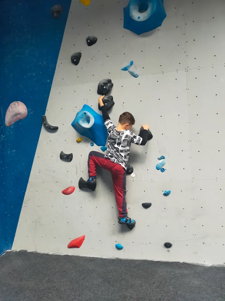 Free Climbing Naples — arrampicata-studio a Quarto — 4