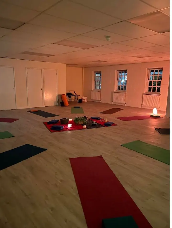Highlands Village Hall — dance-studio in Southgate, London — 3