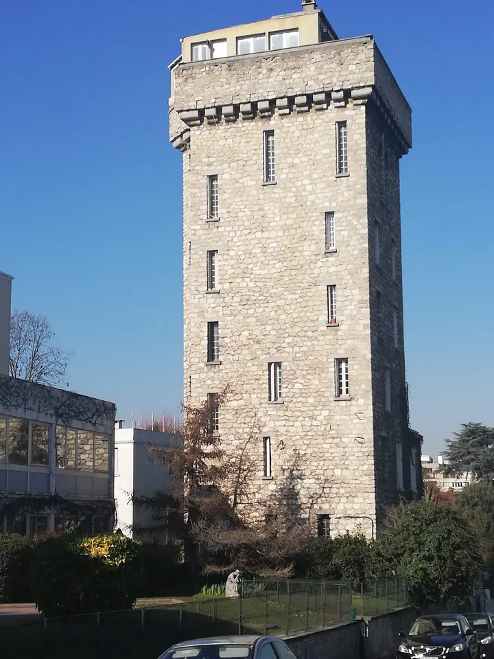 Piscine des Raguidelles — Studio à Suresnes