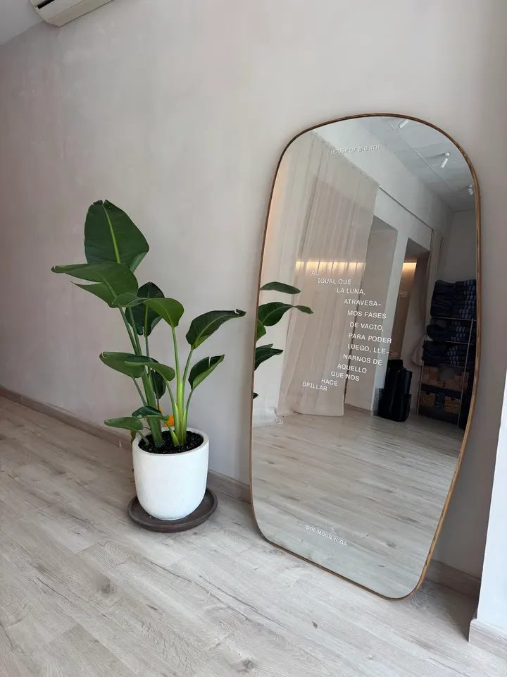De Moon Yoga — yoga-studio en la Roqueta, Valencia — 2