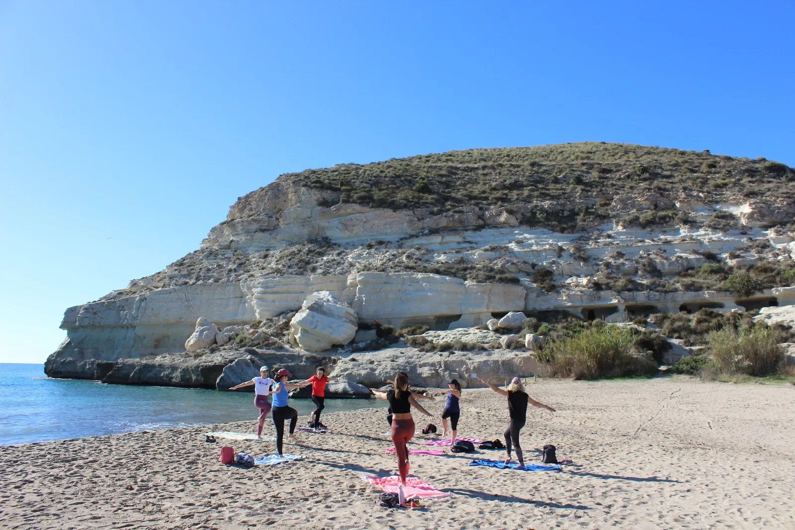 Yoga Con Lucía Perales — yoga-studio en Aguadulce — 2