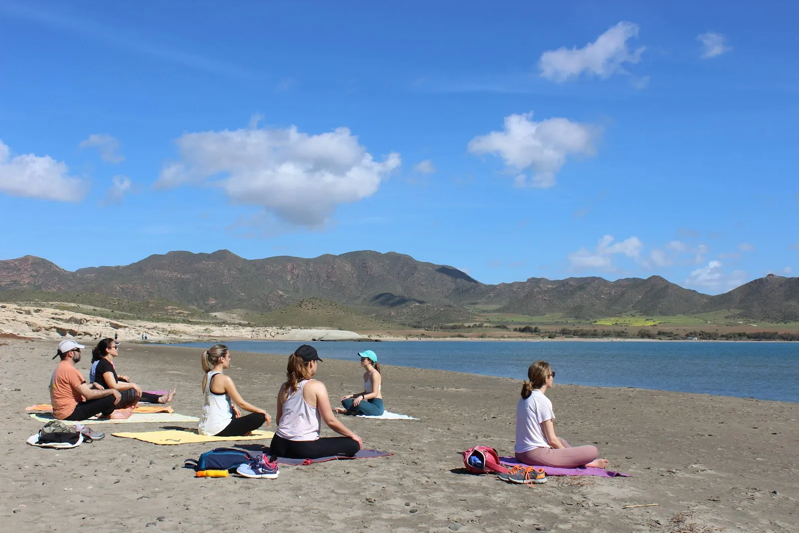Yoga Con Lucía Perales — yoga-studio en Aguadulce — 3