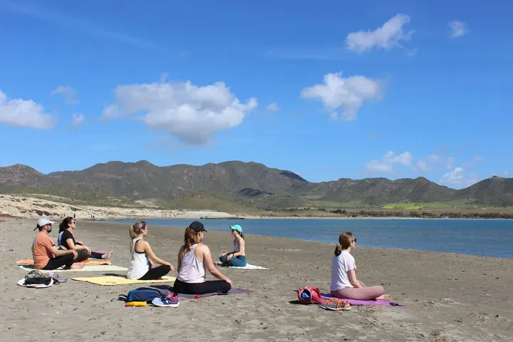 Yoga Con Lucía Perales — yoga-studio en Aguadulce — 3
