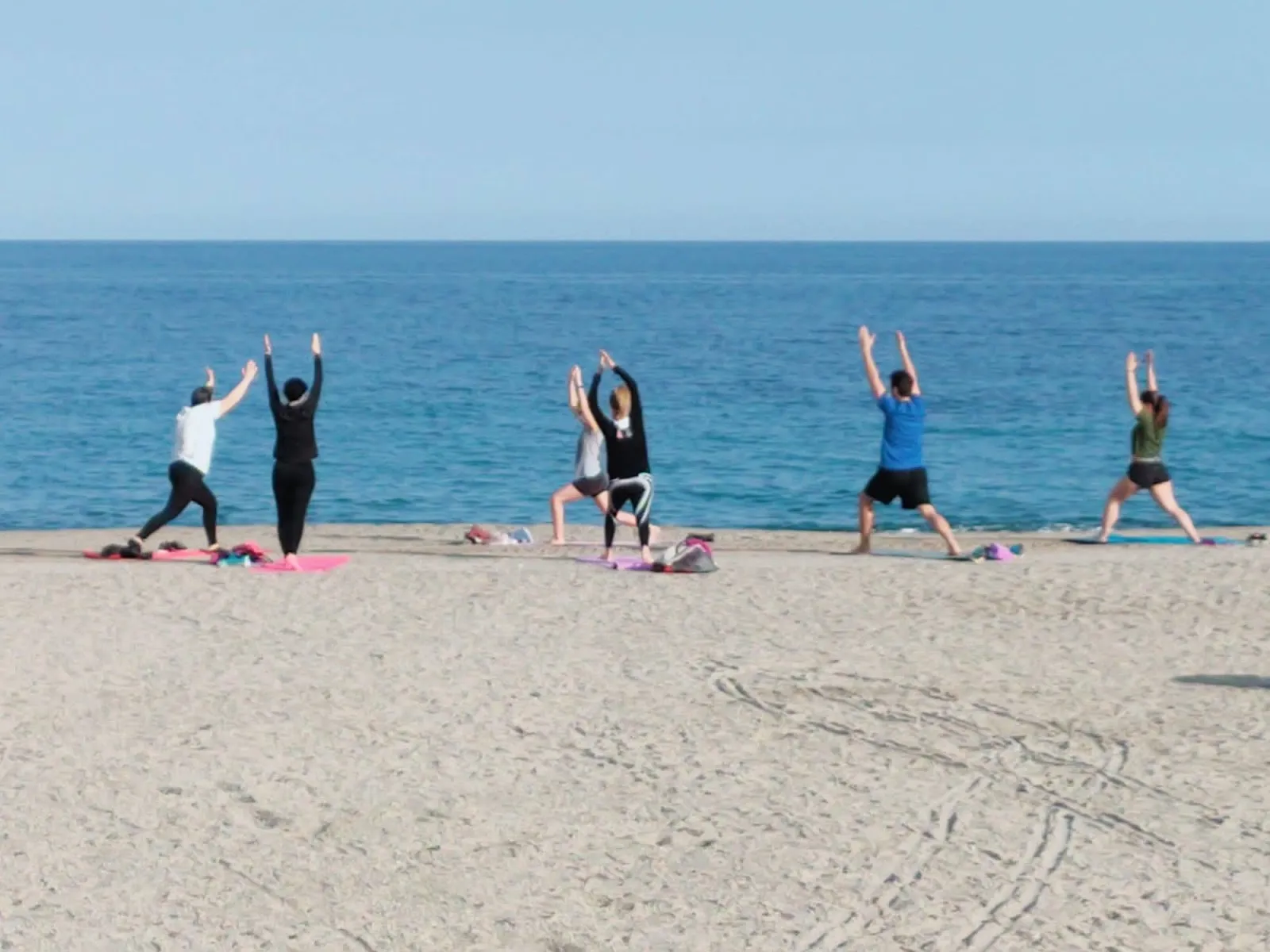 Yoga Con Lucía Perales — yoga-studio en Aguadulce — 5
