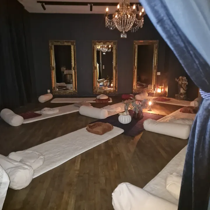 Shakti - Yoga & Samtal på torpet — Yoga i Sjogerstad-Rådene distrikt, Skövde