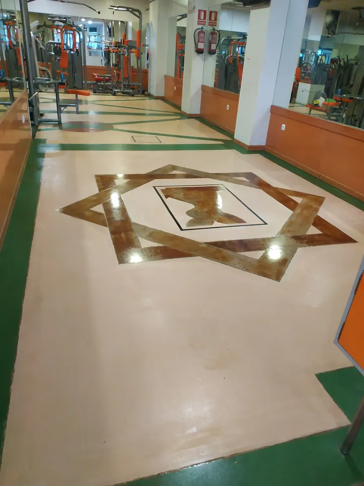 SERGIO GUERRA GIMNASIO — estudio de fitness-studio en Sevilla — 4